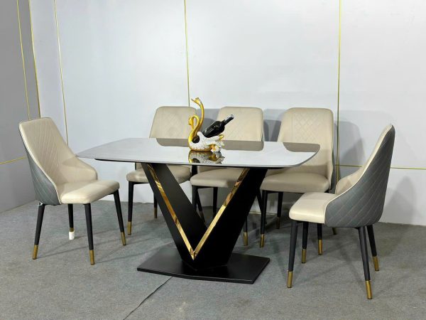 Sản phẩm Bàn Ghế Ăn Nhập Khẩu tại xưởng
