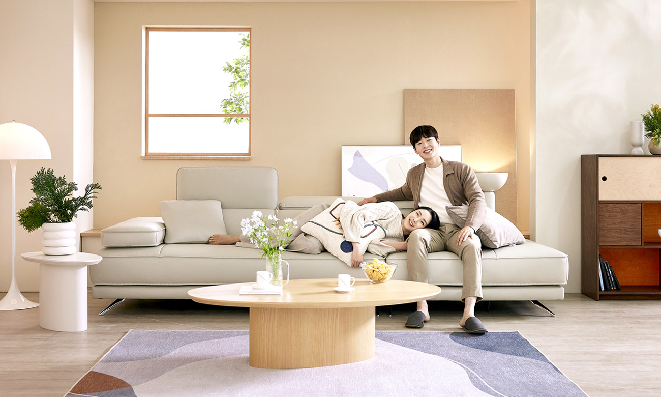 Ghế sofa 4 chỗ có chức năng da bò nguyên tấm cao cấp (bọc da toàn bộ mặt) kèm 2 gối - sofa da bò thật 4 chỗ - ảnh 1 | Ghế Sofa 360