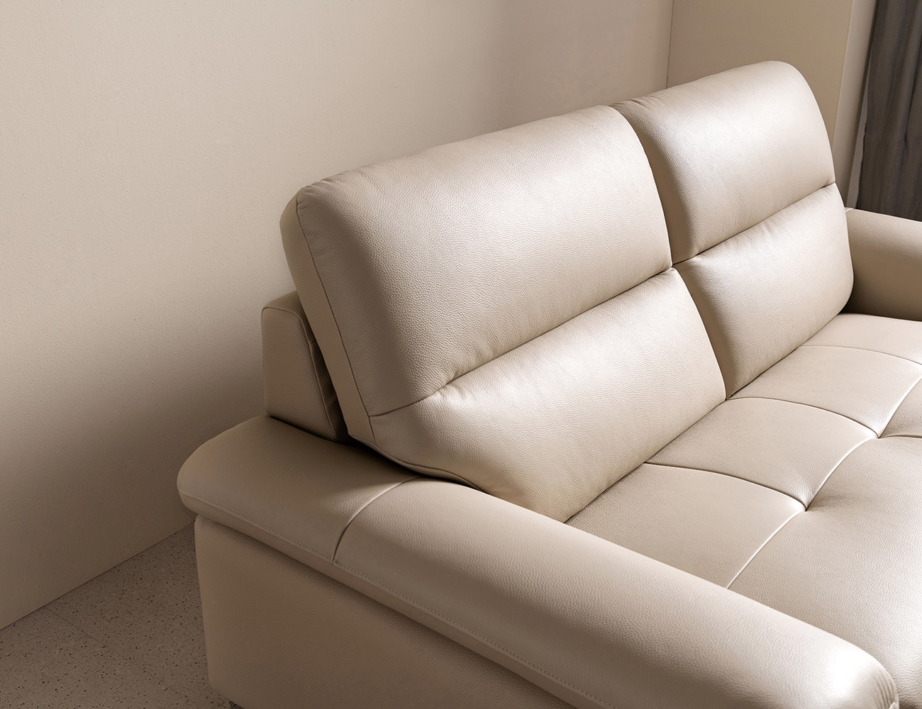 Ghế sofa Cushi Plus 3 chỗ da bò tự nhiên - sofa da bò thật Cushi Plus - ảnh 4 | Ghế Sofa 360