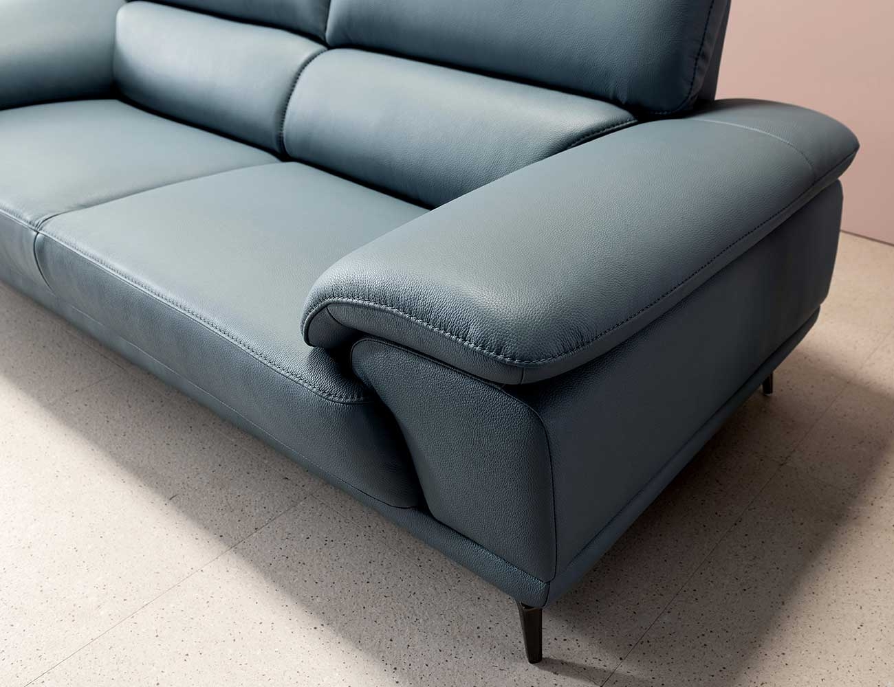 Ghế sofa Beni 3 chỗ da bò tự nhiên - sofa da bò thật Beni - ảnh 4 | Ghế Sofa 360