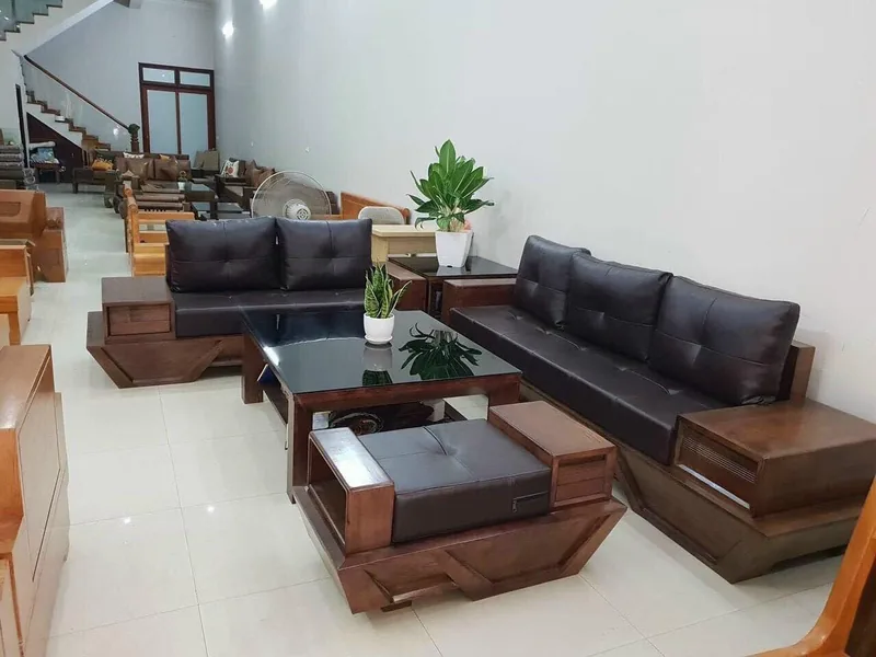 Bộ bàn ghế gỗ sồi nga cao cấp - bàn trà sofa phòng khách - ảnh 3 thực tế tại showroom Ghế Sofa 360 Hải Phòng